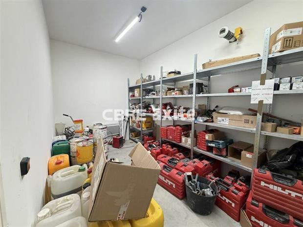 Local d'activités Location 73420 MERY