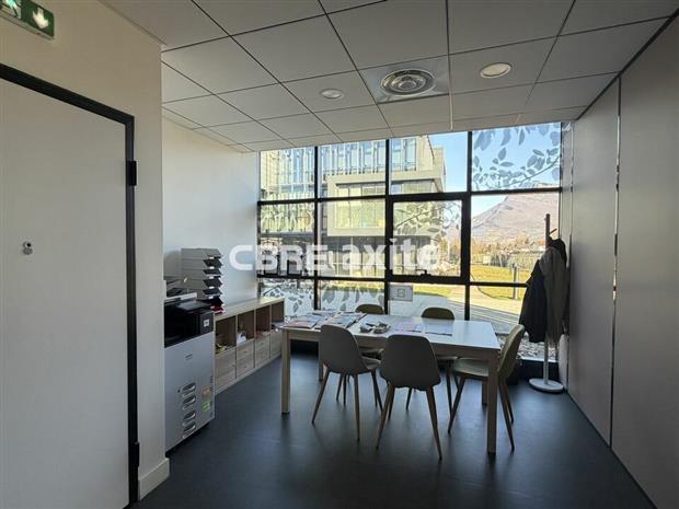 Bureau Location 73190 CHALLES LES EAUX