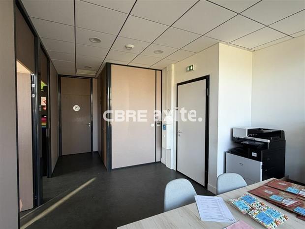 Bureau Location 73190 CHALLES LES EAUX