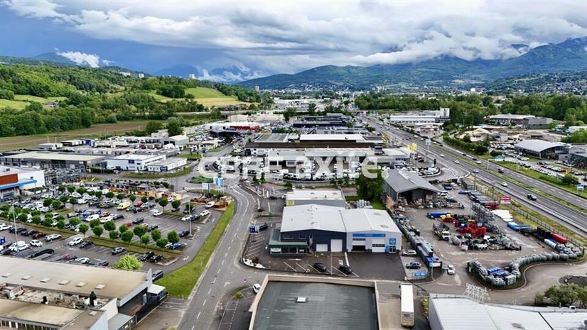 Bureau Location 73000 CHAMBERY