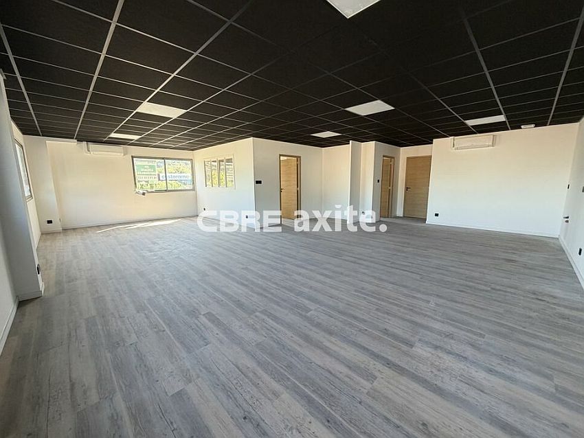 Bureau Location 73000 CHAMBERY