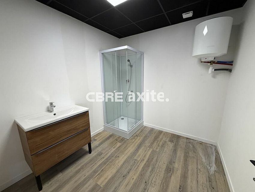 Bureau Location 73000 CHAMBERY