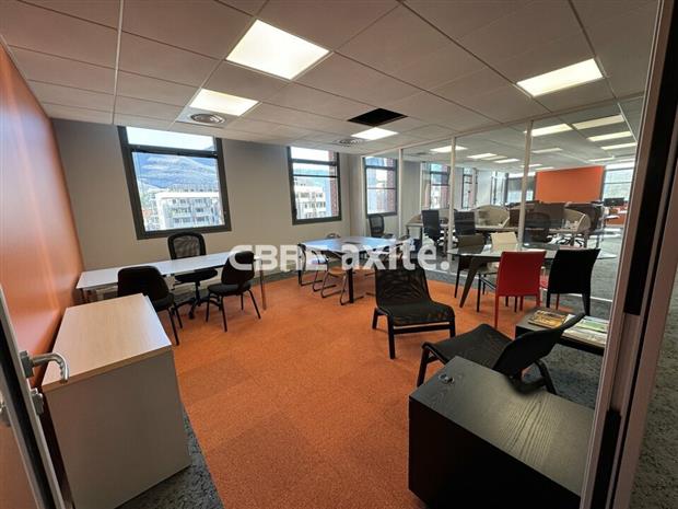 Bureau Location 73000 BASSENS