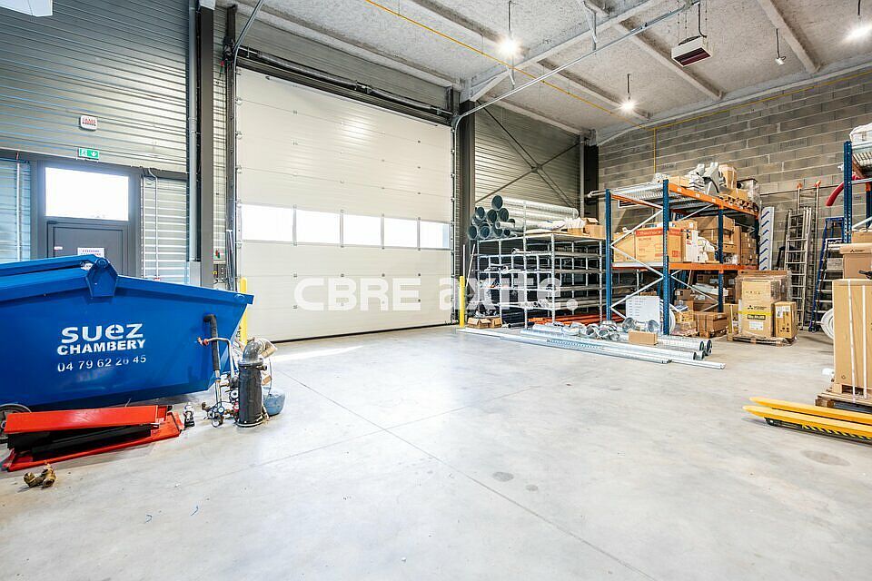 Local d'activités Location 73420 MERY