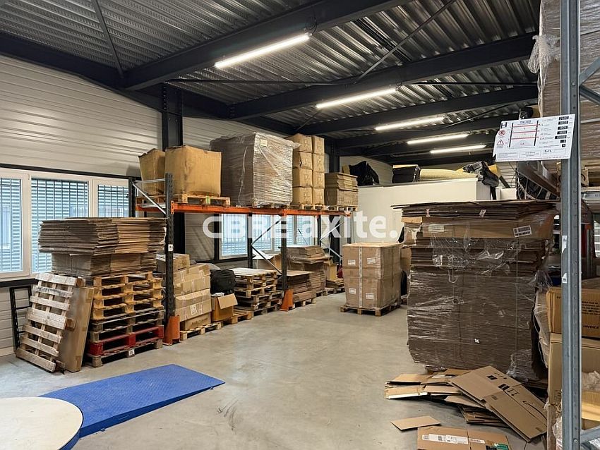 Local d'activités Vente 73420 MERY