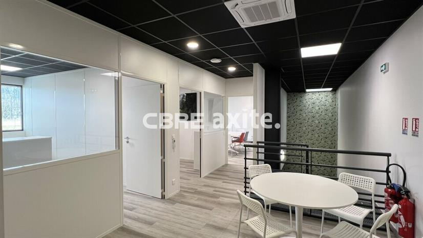 Local d'activités Location 73800 SAINTE-HÉLÈNE-DU-LAC