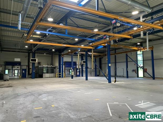 Local d'activités Location 73420 MERY