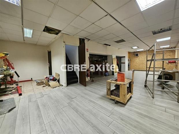 Commerce Location 73100 AIX-LES-BAINS