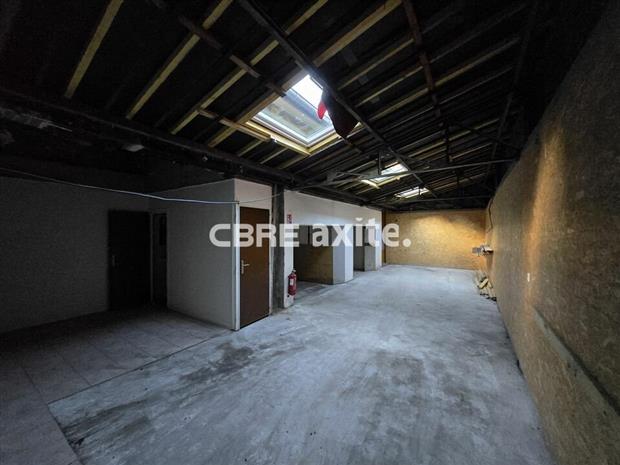 Commerce Location 73100 AIX-LES-BAINS