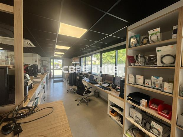 Bureau Location 73200 ALBERTVILLE