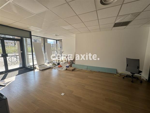Commerce Location 73000 CHAMBÉRY