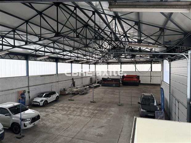 Commerce Location 73490 LA RAVOIRE