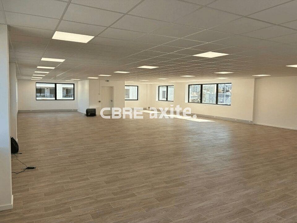 Bureau Location 73000 CHAMBERY