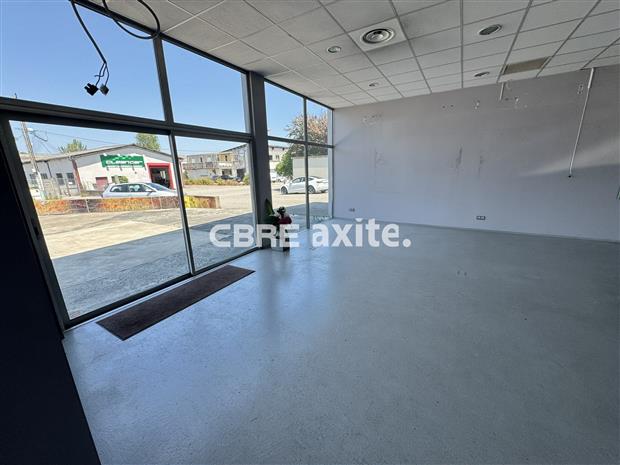 Commerce Location 73000 CHAMBERY