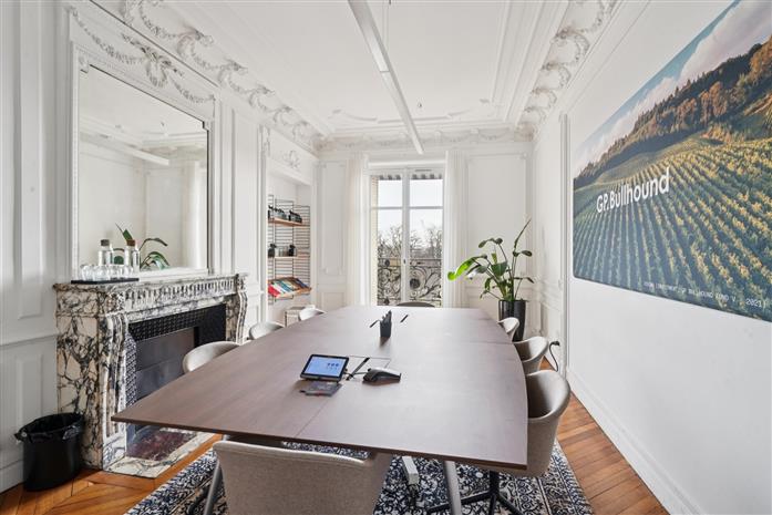 Bureau Location 75008 PARIS 39-41 AVENUE FRANKLIN DELANO ROOSEVELT