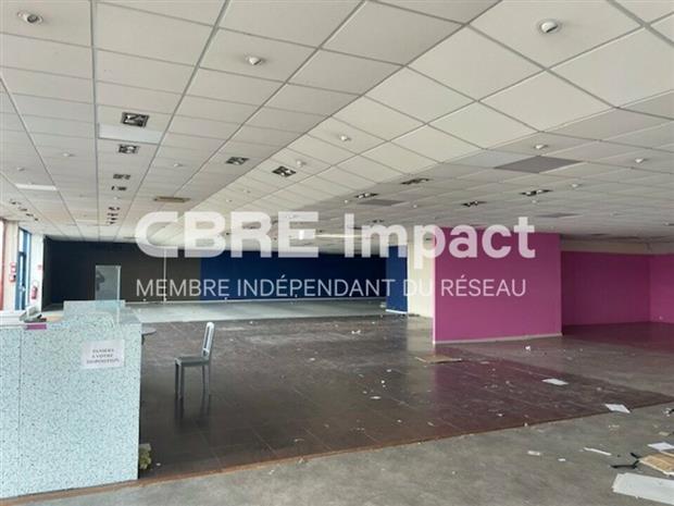 Commerce Location 10410 SAINT PARRES AUX TERTRES