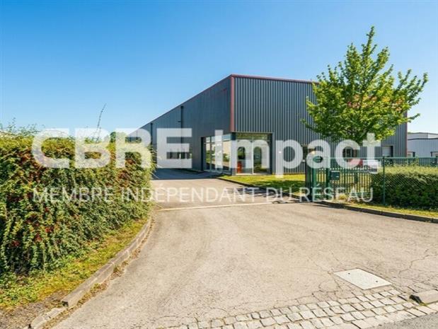 Entrepôt / Local d'activités Location 10600 LA CHAPELLE-SAINT-LUC