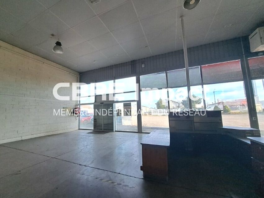 Commerce Location 21300 CHENOVE