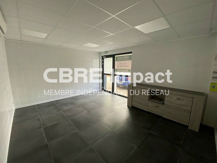 Local d'activités Location 21800 QUETIGNY