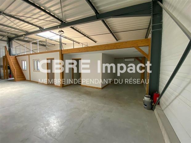 Local d'activités Location 21600 LONGVIC