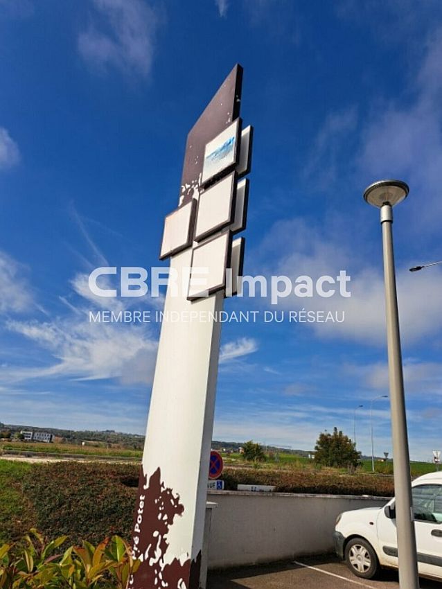 Commerce Location 21121 AHUY