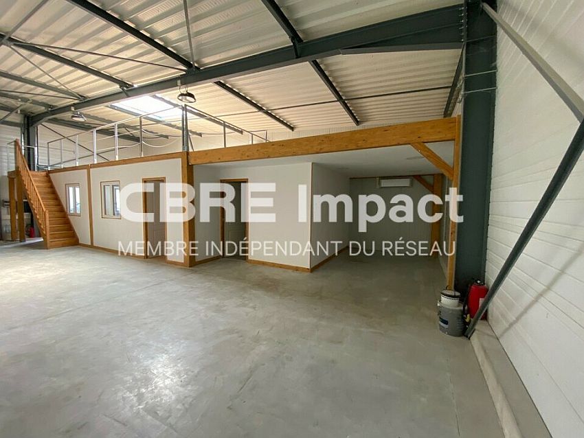 Local d'activités Location 21600 LONGVIC