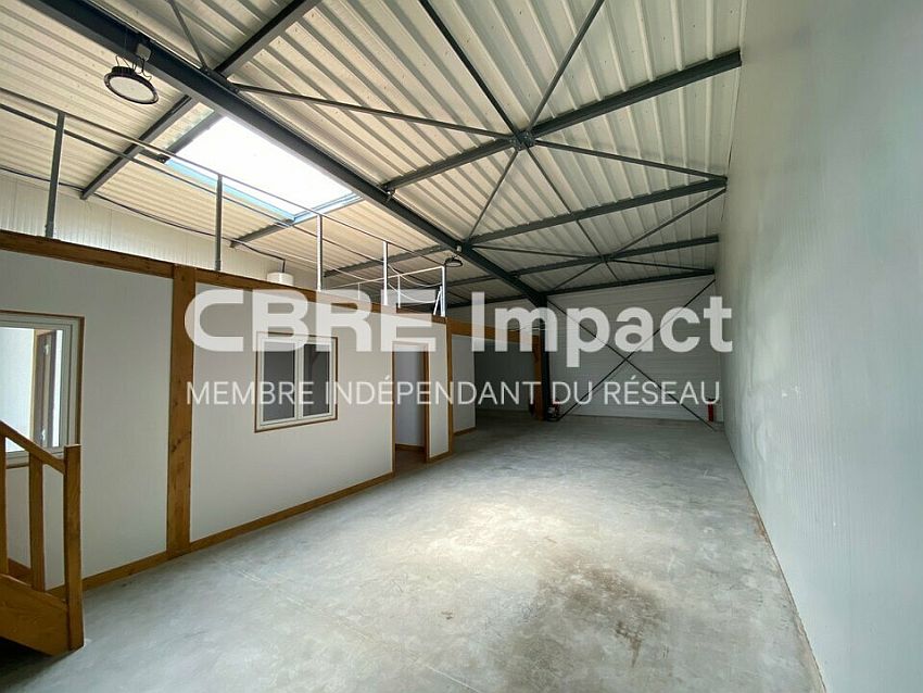 Local d'activités Location 21600 LONGVIC