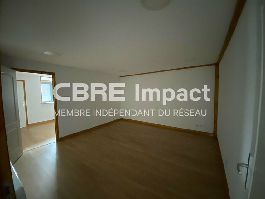 Local d'activités Location 21600 LONGVIC