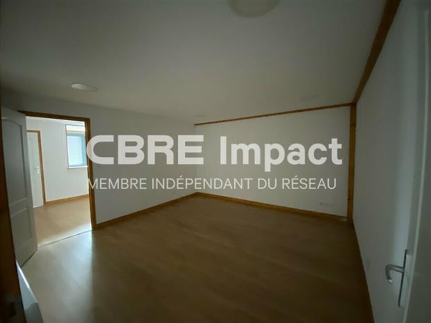 Local d'activités Location 21600 LONGVIC