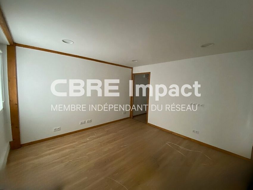 Local d'activités Location 21600 LONGVIC