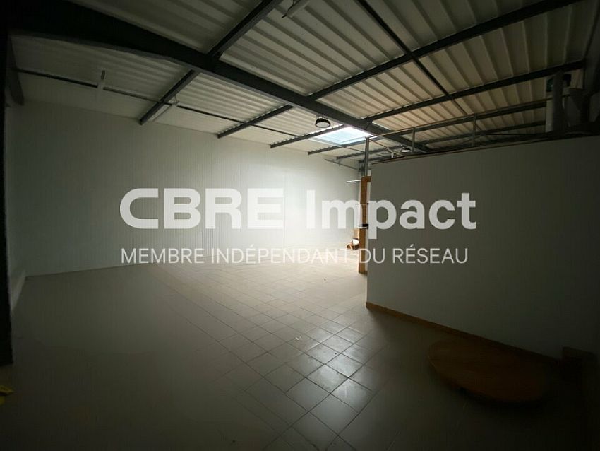 Local d'activités Location 21600 LONGVIC