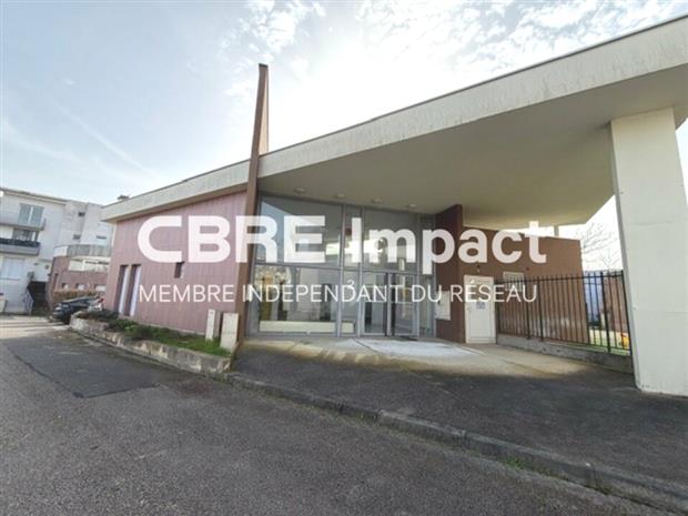 Commerce Location 21850 SAINT-APOLLINAIRE