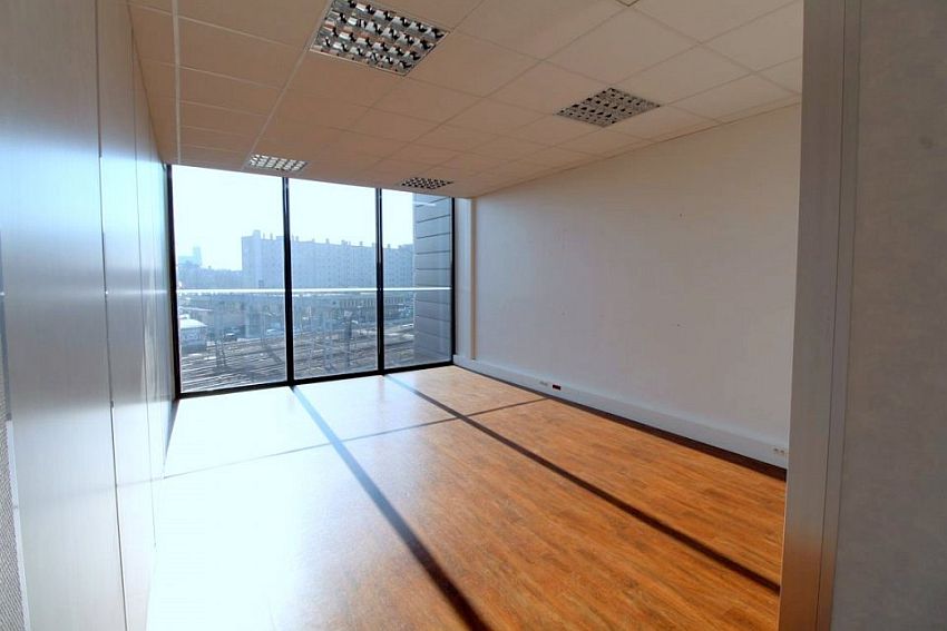 Bureau Location 51100 REIMS