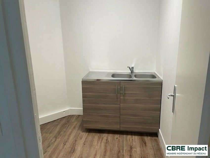 Bureau Location 51100 REIMS