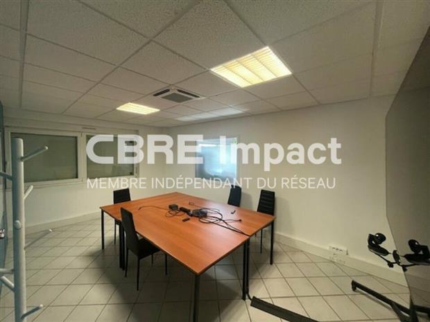 Local d'activités Location 51100 REIMS
