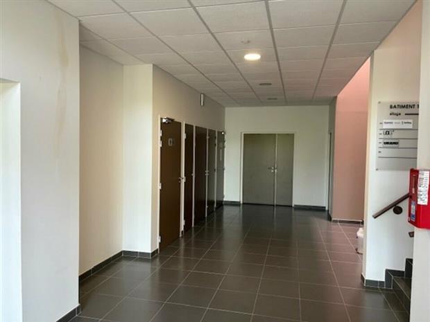 Bureau Location 51100 REIMS