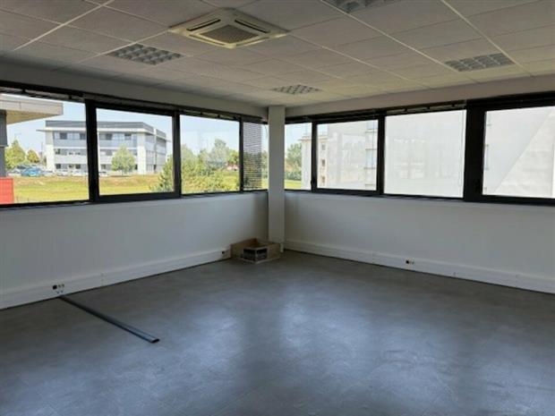 Bureau Location 51100 REIMS