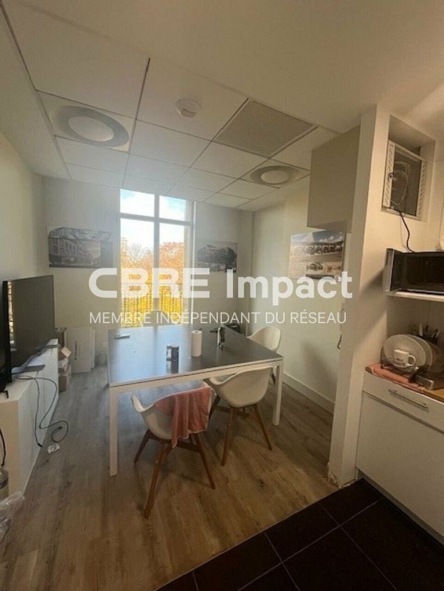 Bureau Location 51100 REIMS