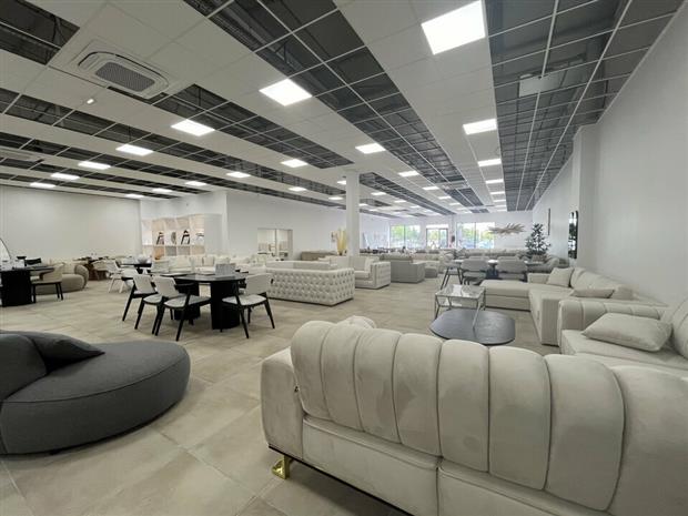 Commerce Location 51100 REIMS