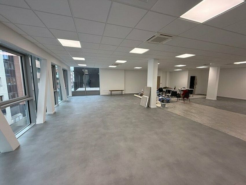 Bureau Location 51100 REIMS