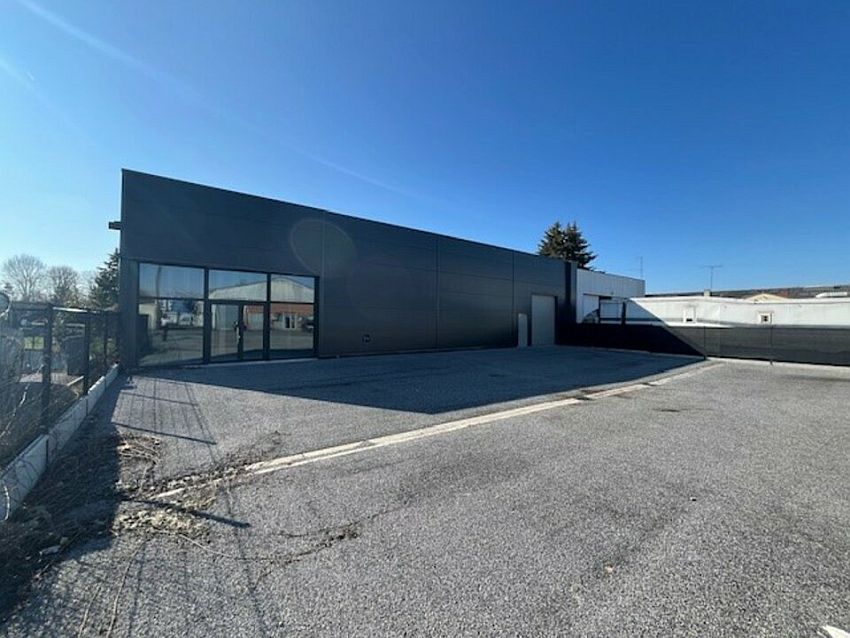 Commerce Location 51450 BÉTHENY