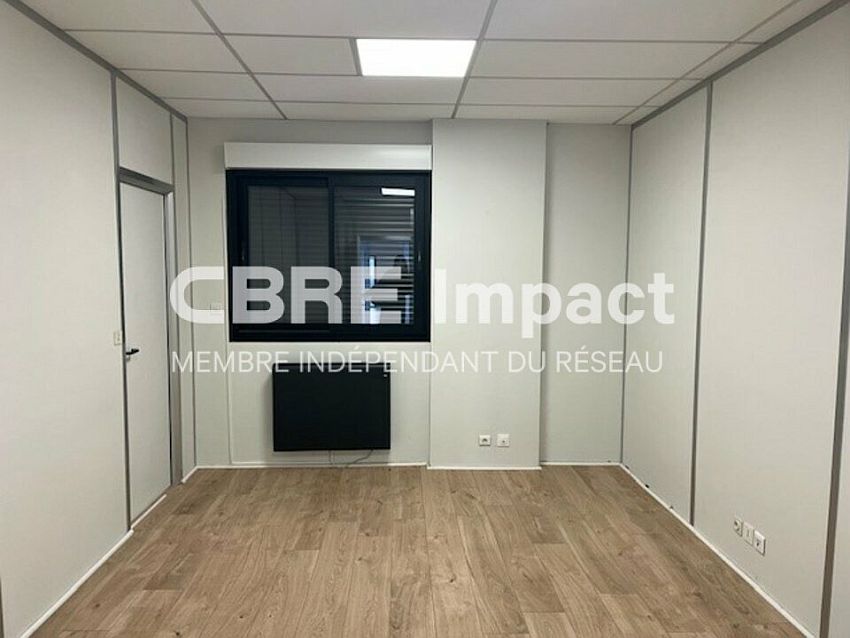 Commerce Location 51350 CORMONTREUIL