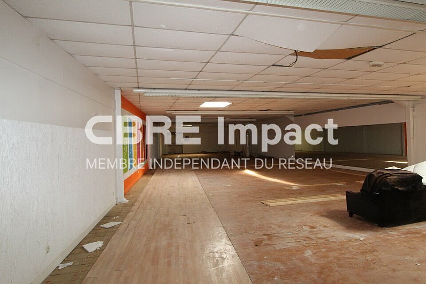 Commerce Location 51430 TINQUEUX