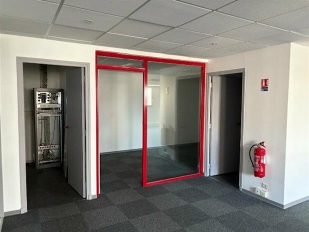 Bureau Location 51100 REIMS