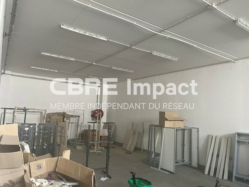Commerce Location 51100 REIMS