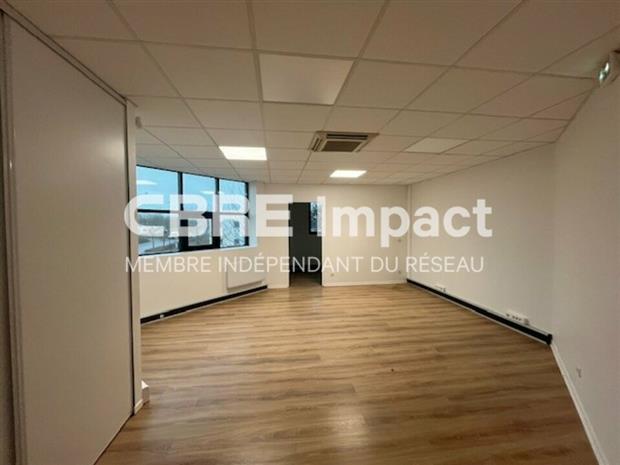 Bureau Location 51100 REIMS