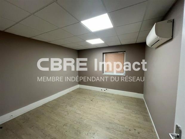 Local d'activités Location 51350 CORMONTREUIL