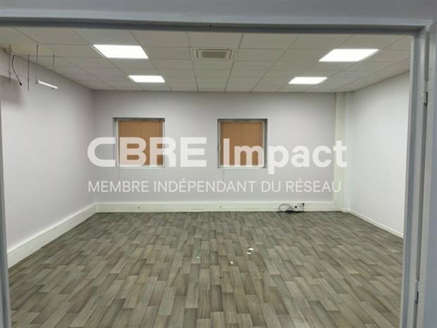 Local d'activités Location 51350 CORMONTREUIL