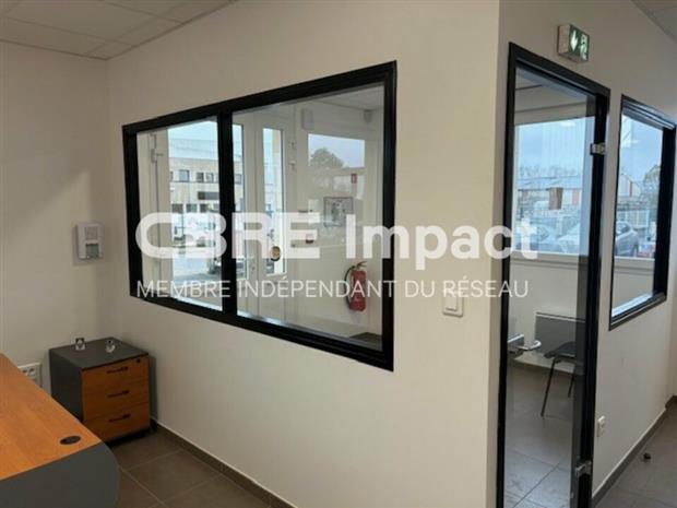 Bureau Location 51430 BEZANNES