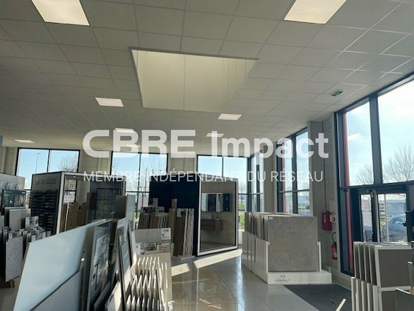 Local d'activités Location 51370 ORMES